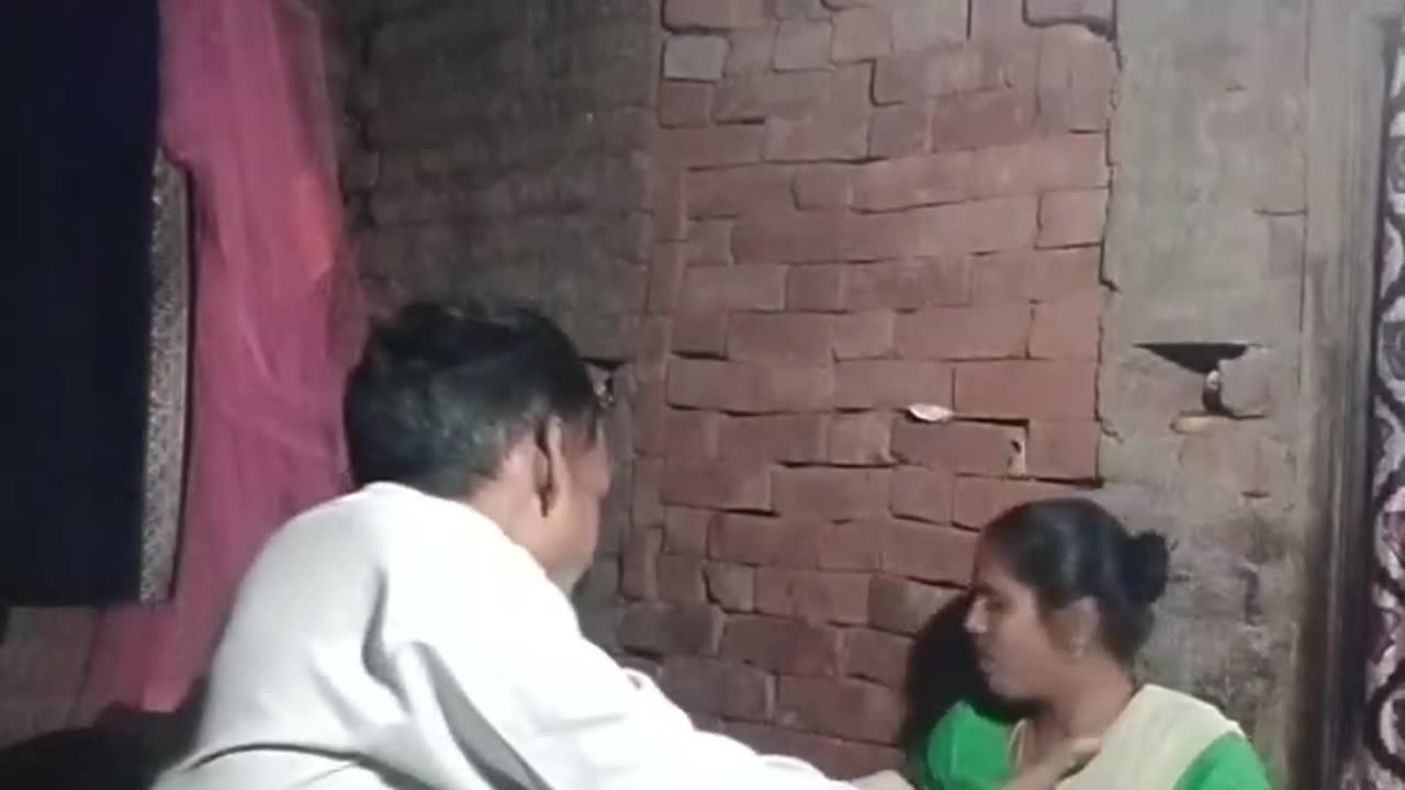 Funny video on Bollywood song