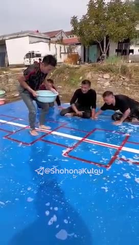 Super funny, I can't stop laughing