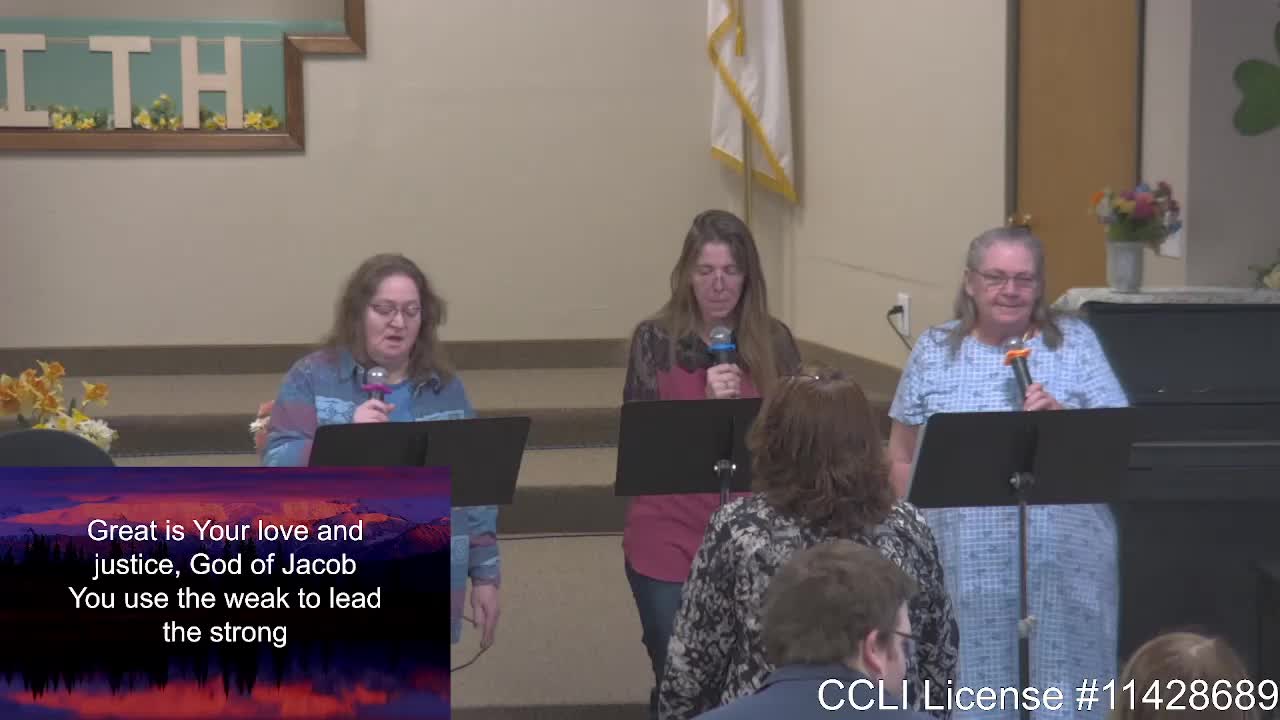 Moose Creek Baptist Church sings “Your Grace is Enough“ During Service 3-6-2022