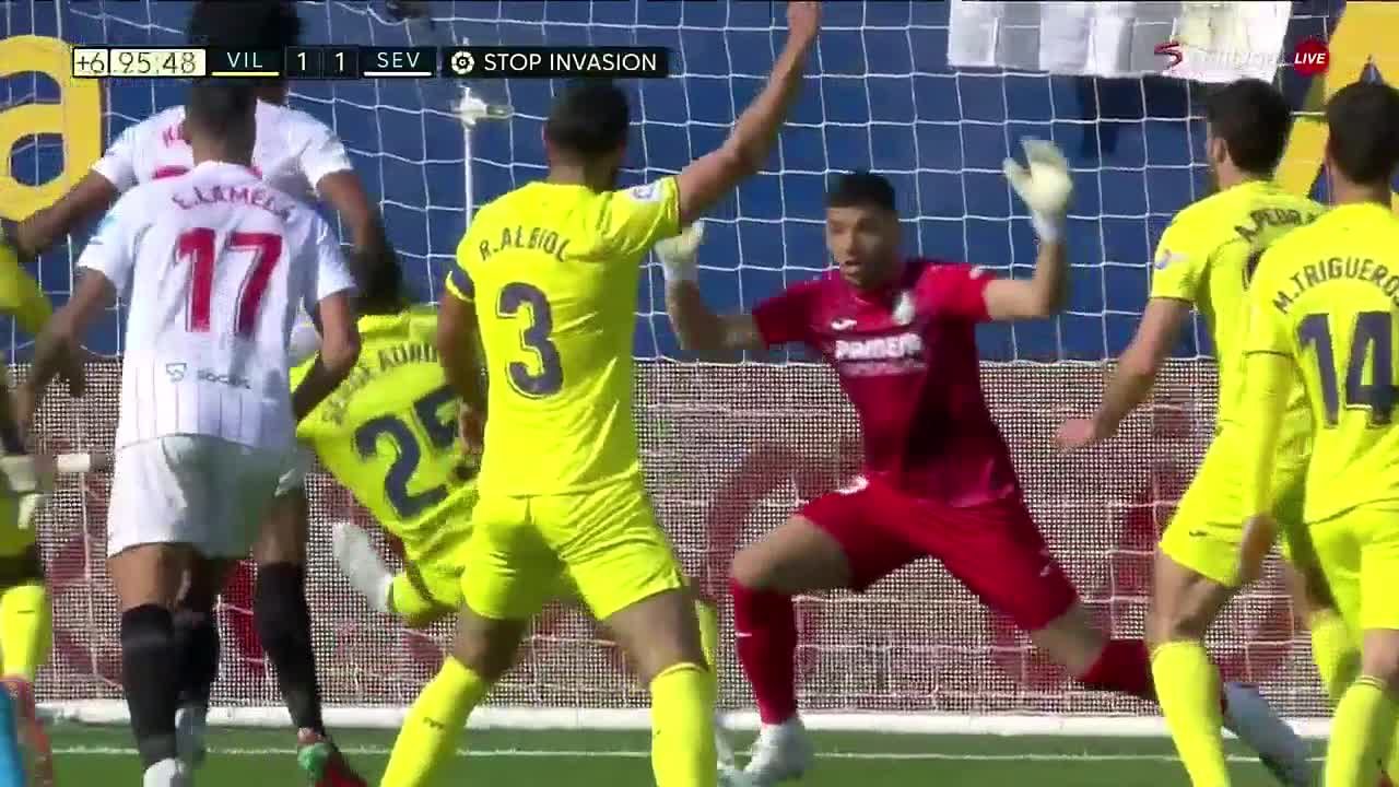 Spanish-La-Liga-VILLARREAL-vs-SEVILLA