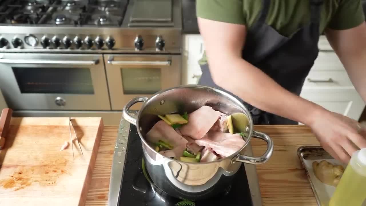 Easy Authentic Soup Dumplings (Xiaolongbao)