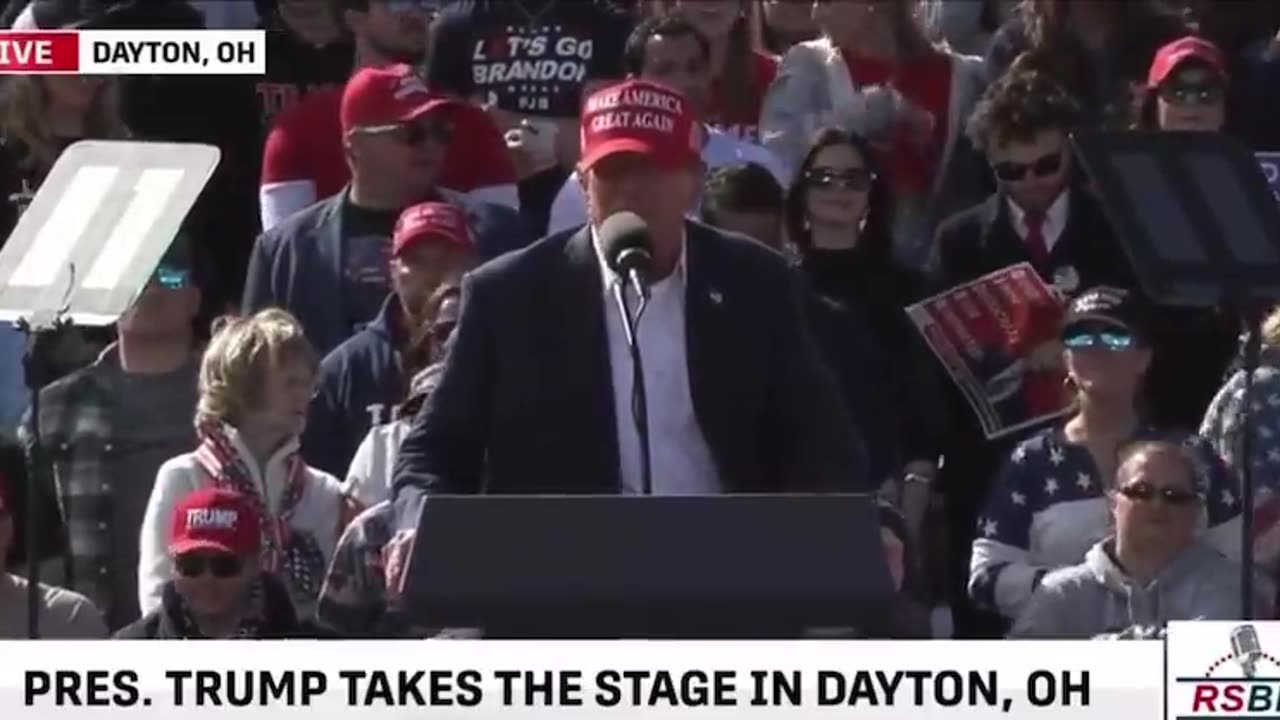 President Donald J. Trump kicks off Ohio rally by honoring the Jan. 6 "hostages"