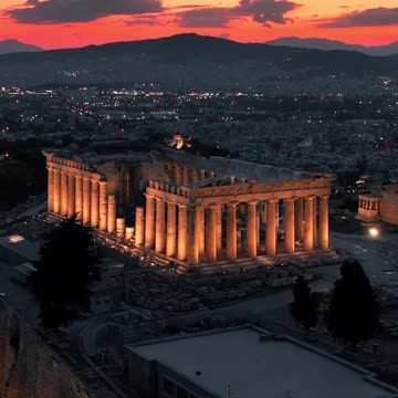 Acropolis 🏛