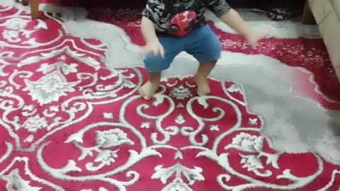 Baby dance