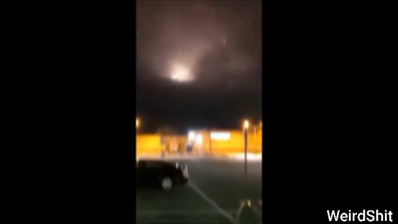 FLAMING SPINNING WHEEL CAUGHT ON VIDEO AT DAWN IN THE SKIES OVER SANTA FE