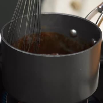 Sticky Korean Prawn Bao 💫 I gotta say that I’m pretty partial to most things stuffed in a bao