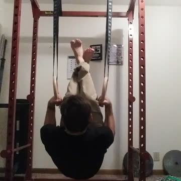 False Grip Ring Rows