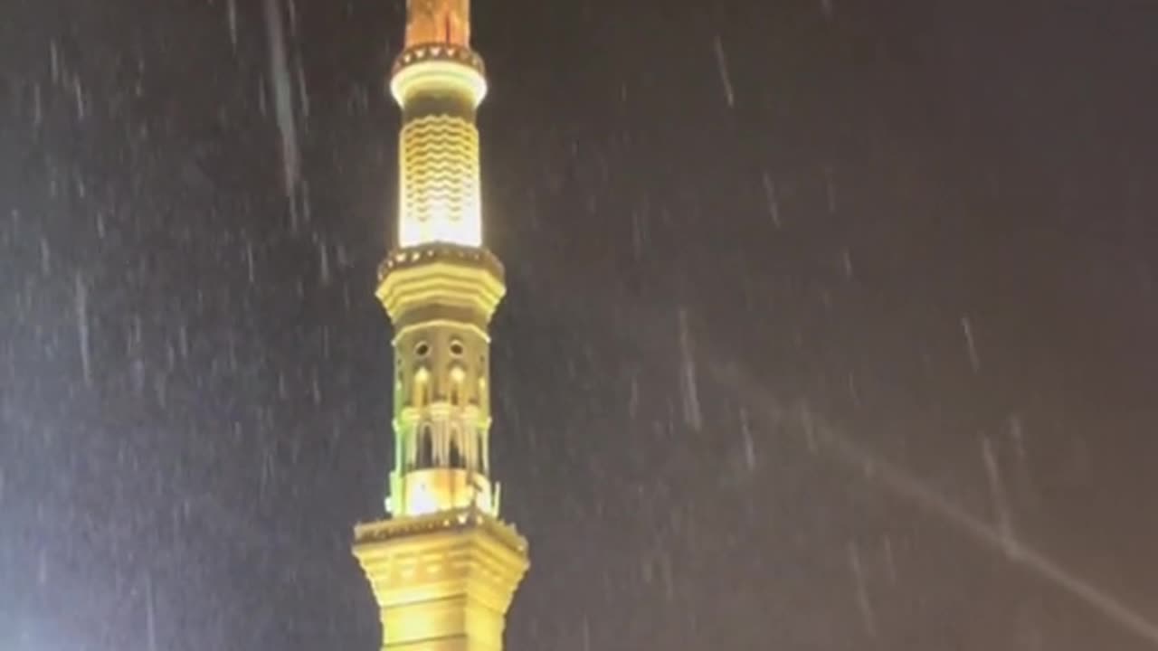 Rain in Madina