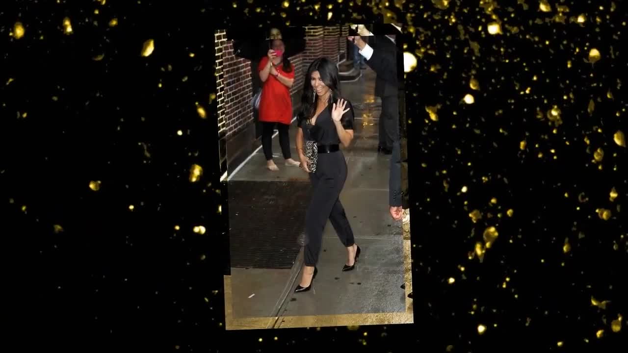 Bombshell Hottie Kourtney Kardashian's Daughter in Tears Over Mom and Travis Barker's Engagement