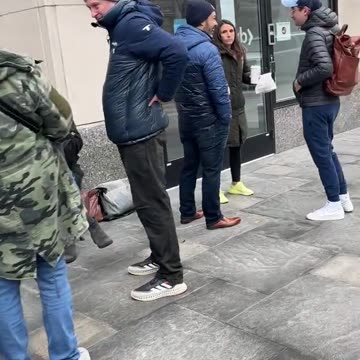 Wall Street pummels regional banks, despite Biden’s assurances