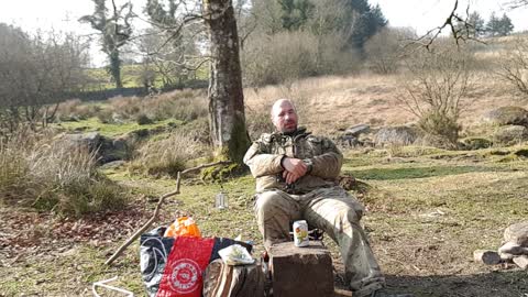 Vlog while wildcamping. Mmm why time is it I wonder.