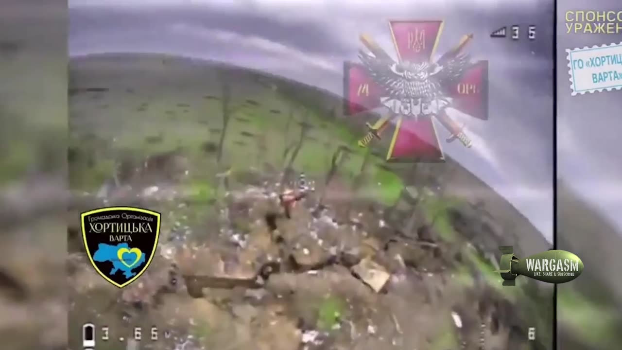 Russian FPV kamikaze drone swarm attacks trench