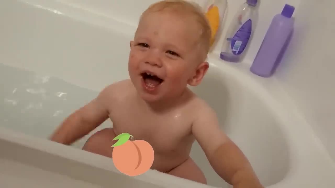 Where Are You Looking At? Funniest Baby Bath Time LOL ! Cute Video