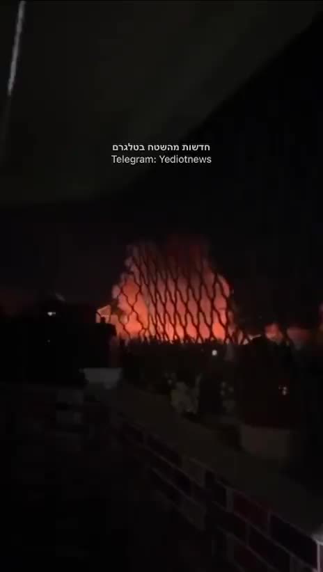 Video of explosion at Gaza City hospital, where hundreds have reportedly died