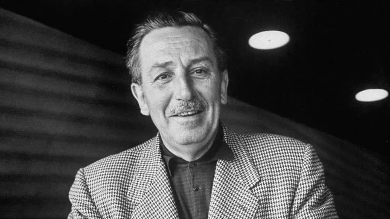 Walt Disney Interview - Hollywood Past (1959)