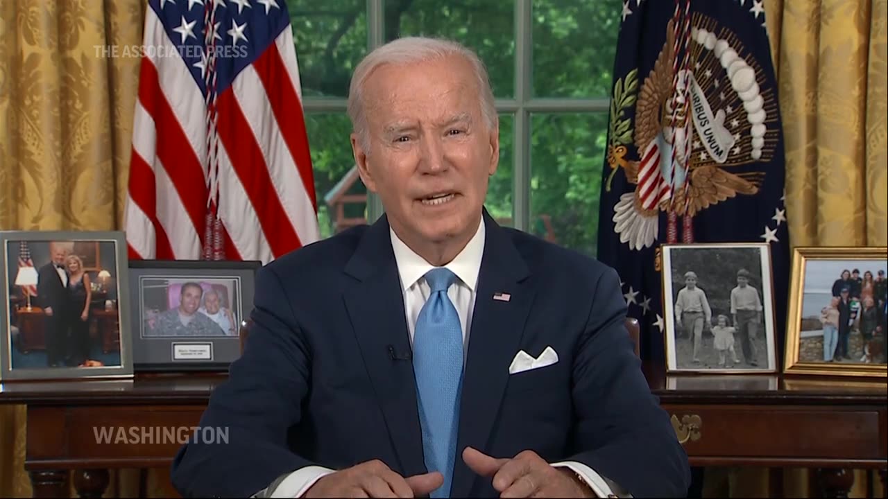 Biden celebrate bipartisanship in doubt deal address