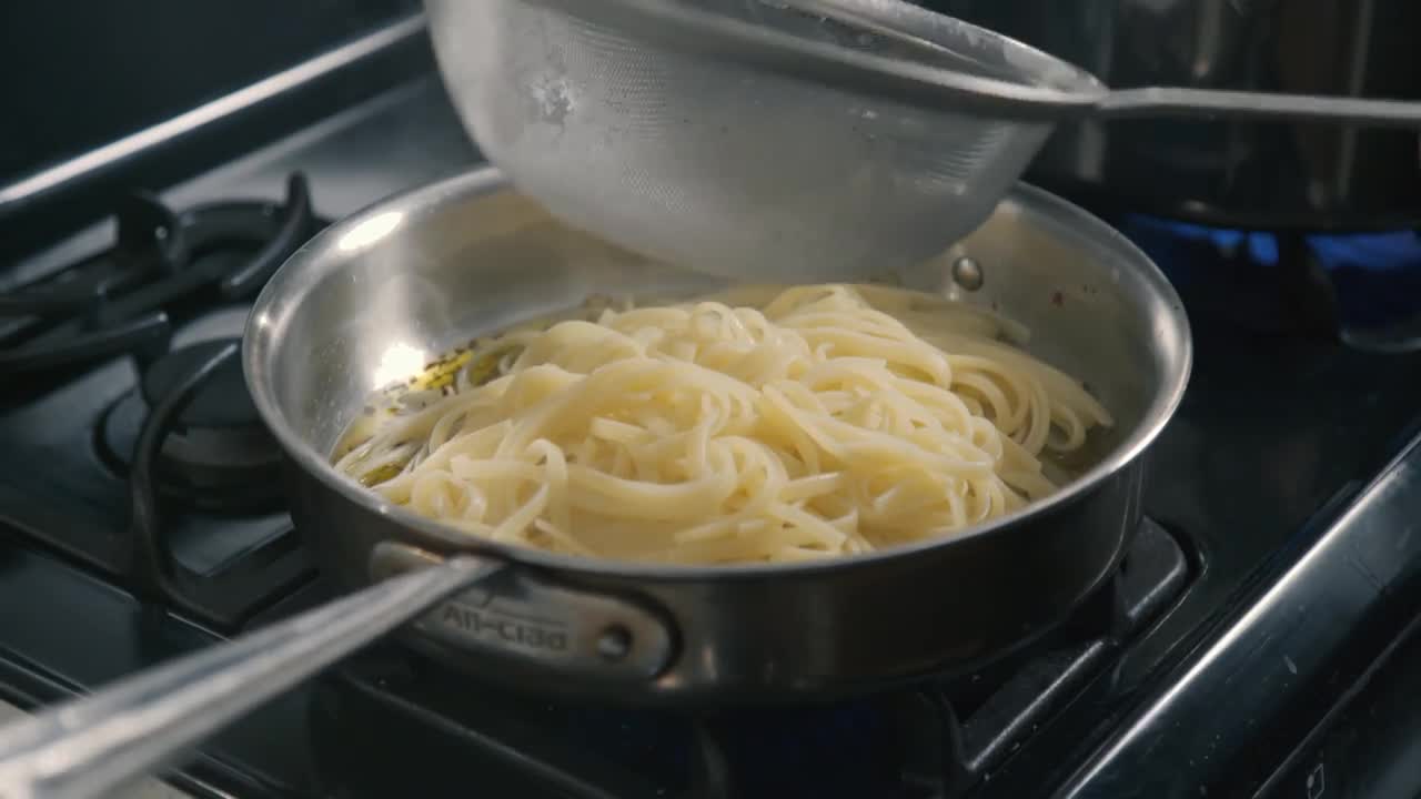 Binging with Babish: Pasta Aglio e Olio from "Chef"