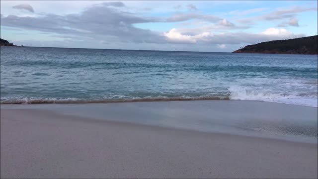 Wineglass Bay Hike - (Tasmania, Australia)