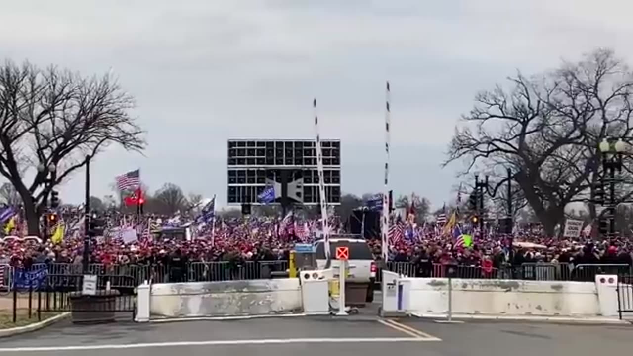 HAPPENING NOW: Historic crowds in Washington DC in support of President Trump!