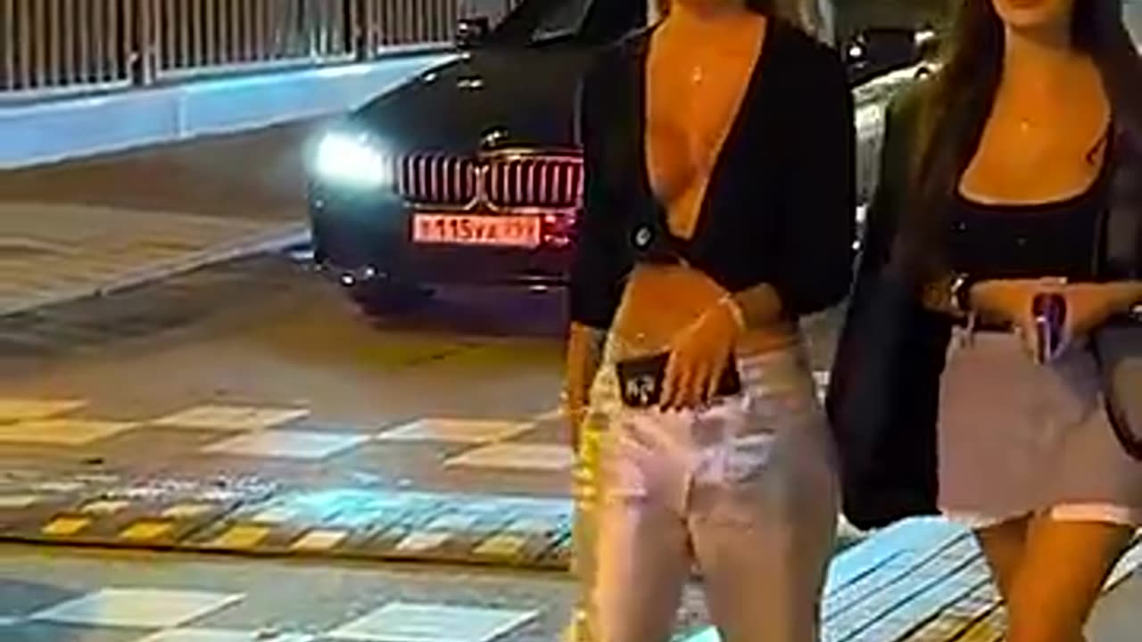 Nightlife in Moscow, Russia, beautiful Russian girls #shorts #short #trending #streetstyle #fpv