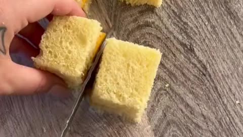 FRENCH TOAST BUT MAKE IT CHEESY