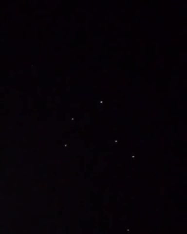 MONTEVIDEO URUGUAY UFOs CHARIOTS OF GOD ANGELS IN THE NIGHT SKY CHANGING FORMATION🕎Isaiah 13:3