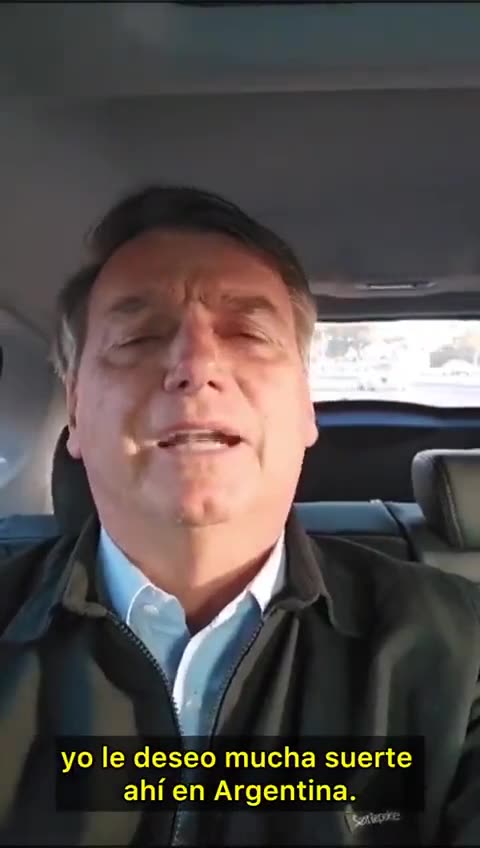 Bolsonaro declara apoio a Javier Milei.