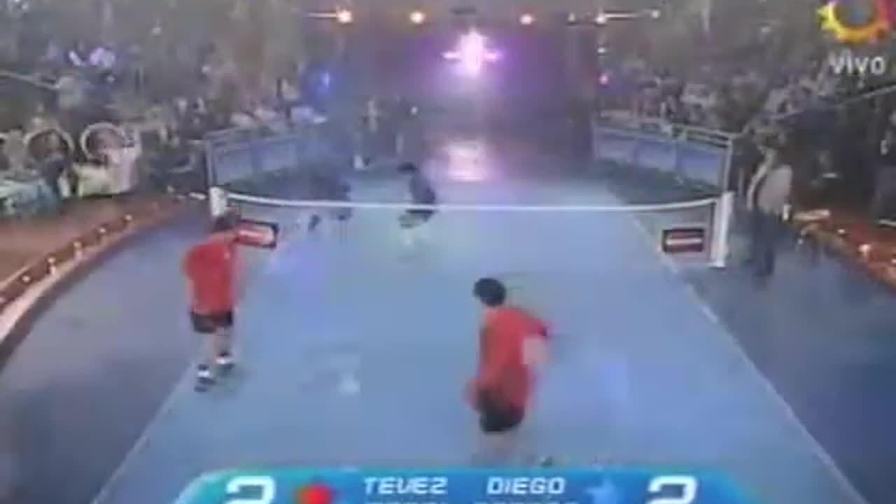 تنیس فوتبال مارادونا، مسی، کرسپو و تویز Maradona , Massi, Tevez and Crespo Tennis Football