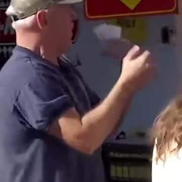 SOMETHING IS OFF WITH TIMOTHY WALZ 🤔❓