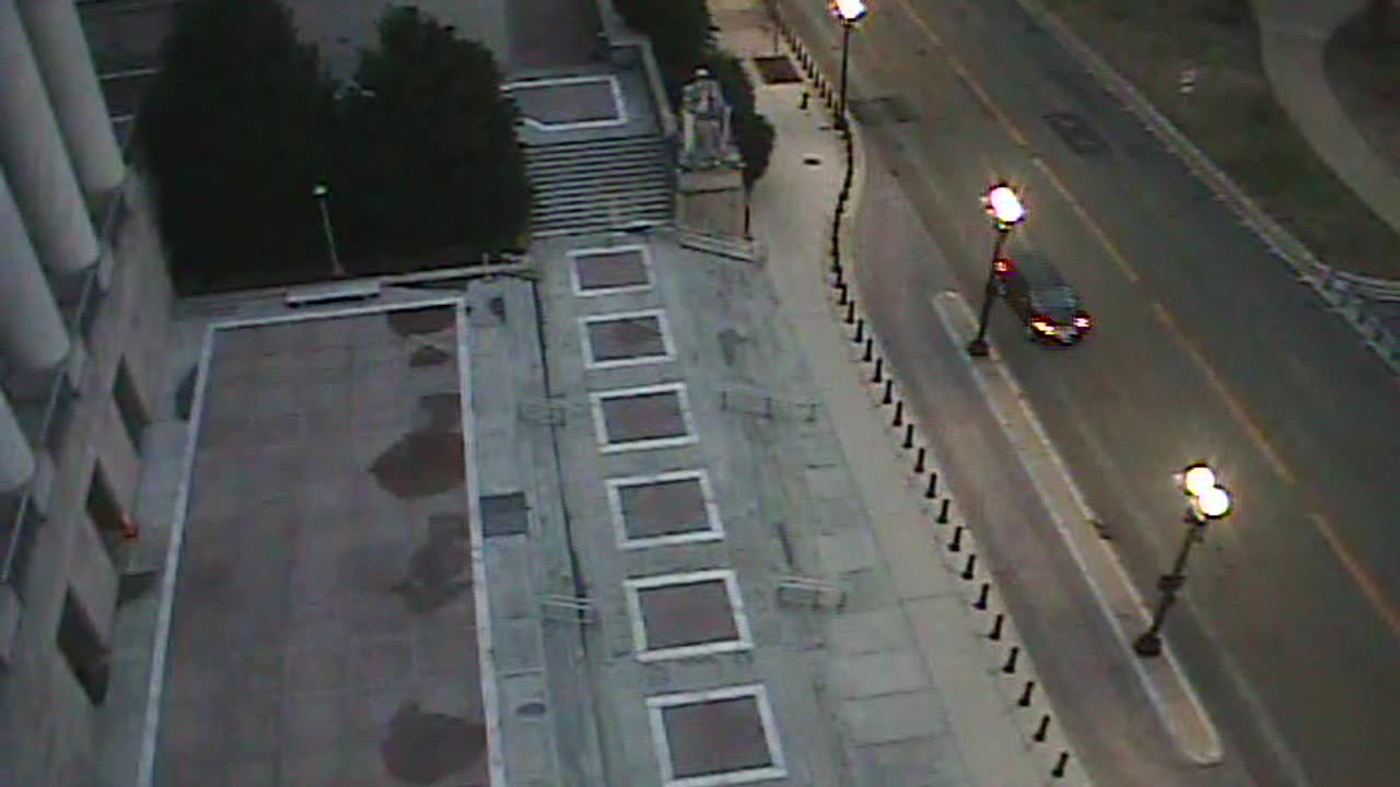 3105RHOBRFNorthRoofCenter_2021-01-06_07h00min00s857ms.mp4