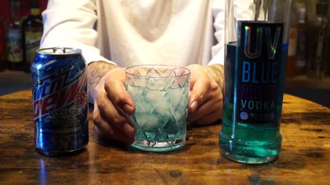 UV Blue Raspberry Vodka & Mt Dew Voltage
