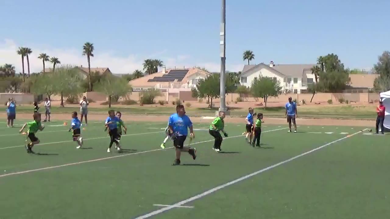 [Game#8] Chargers drop pass [video #26]