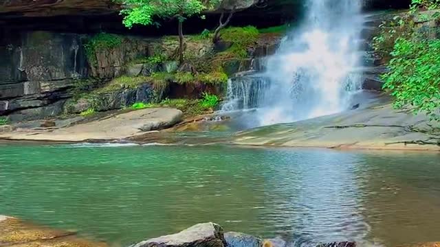 Beautiful scenery. Come and have a look