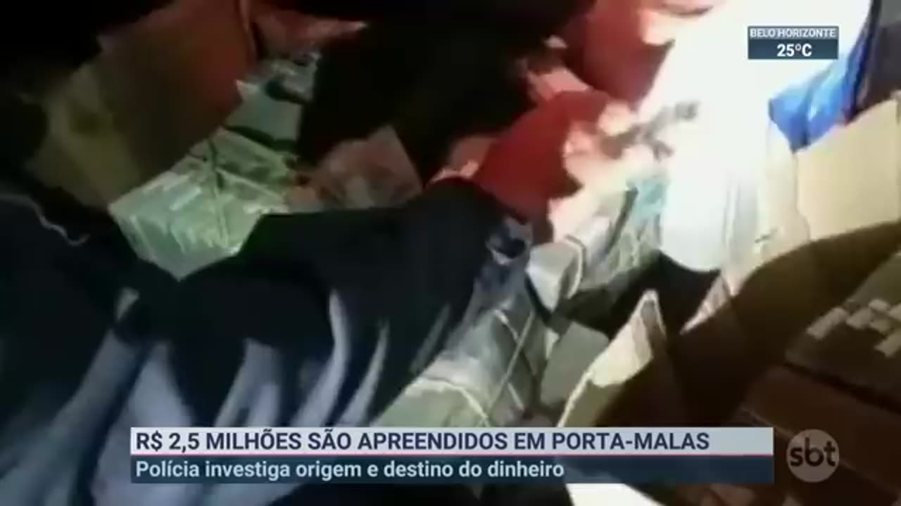 Polícia apreende R$ 2,5 milhões em porta-malas | SBT Brasil (13/10/22)