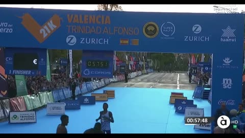 2023 Valencia Half Marathon Was Historically Fast