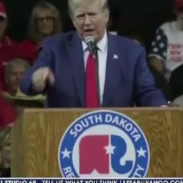 The camera turned around like a pretzel #msmisenemy #Trump24