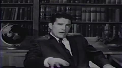 Dan Smoot #556 - A Republic, Not A Democracy (1966-Apr-18)