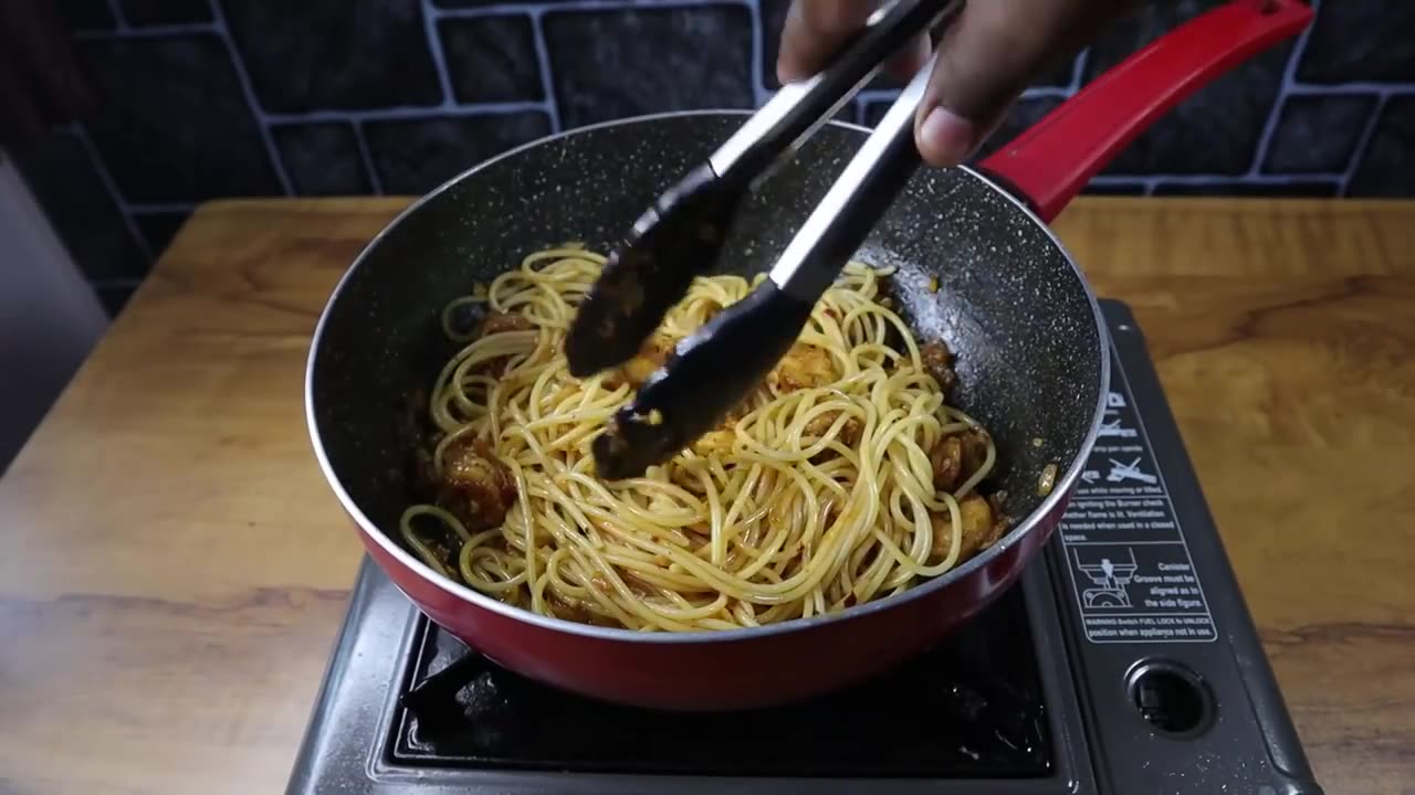 Garlic Shrimp Pasta Recipe - Prawn