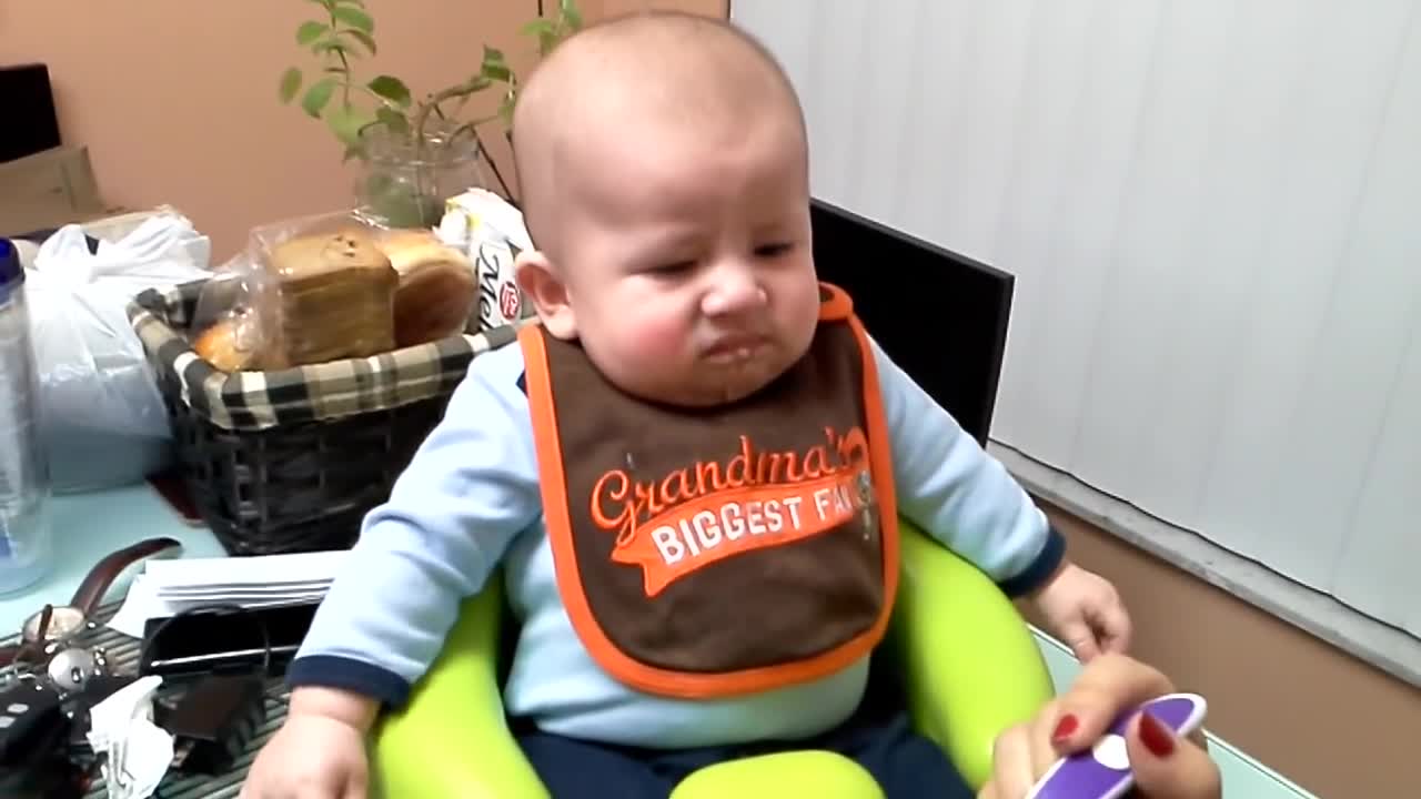 Sammy eats chicken for the first time and hates it-12