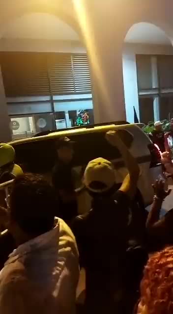 Bloquean paso al alcalde de Cartagena