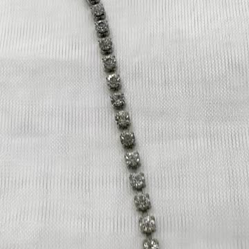 Austrian Crystal Necklace with Faux Pearl