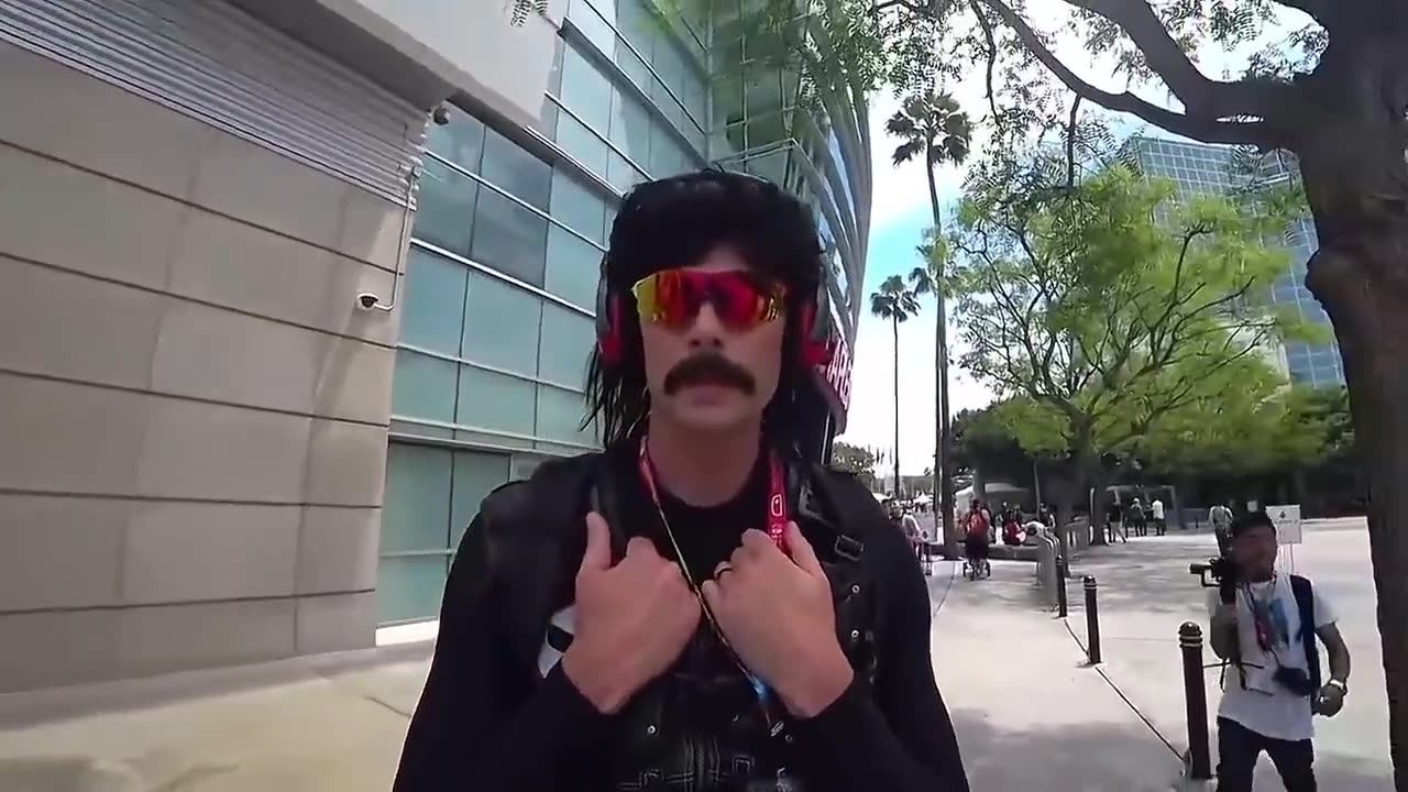 DrDisrespect NOT Giving a SH** for 8 minutes 💀