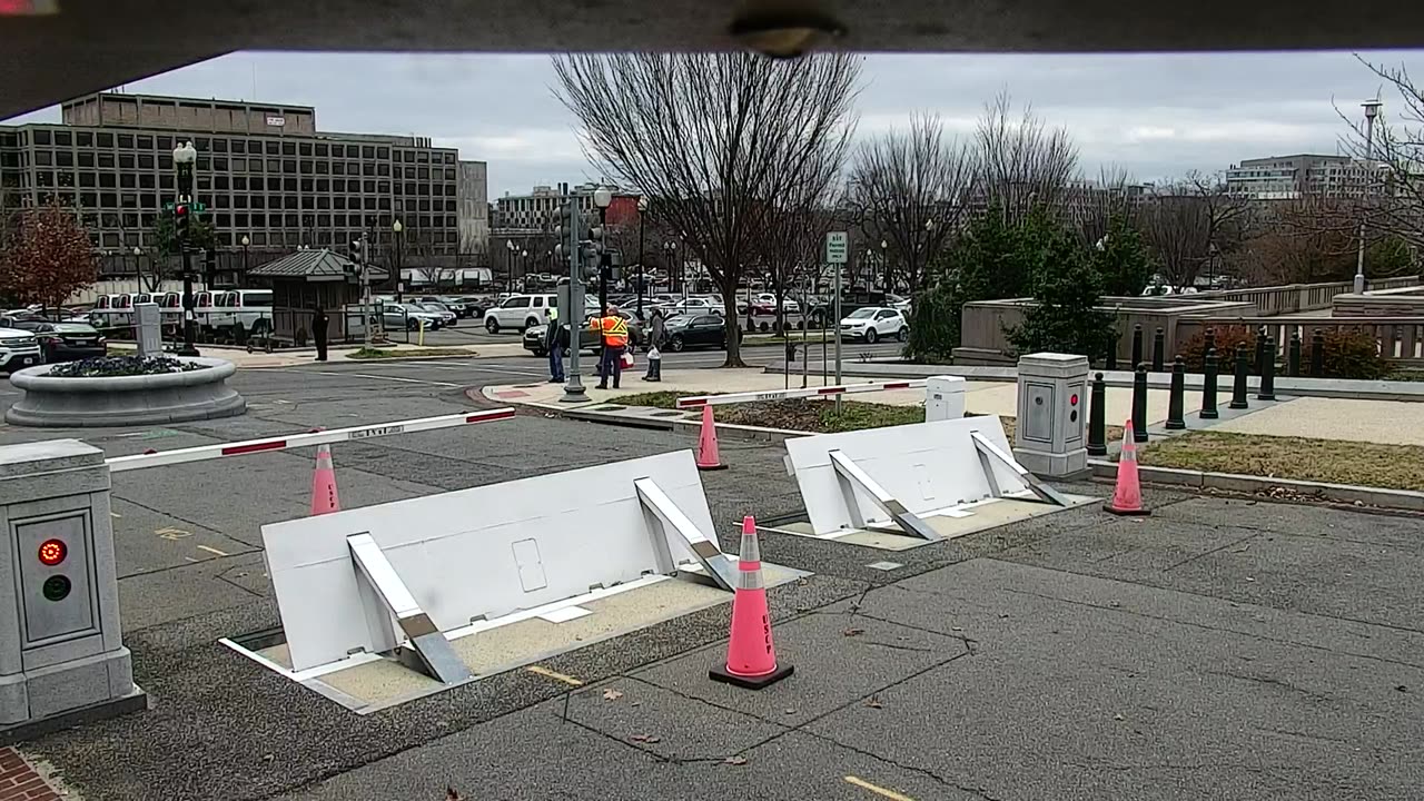 0754KIO00K10SCap-DSE_2021-01-06_13h40min01s287ms.mp4