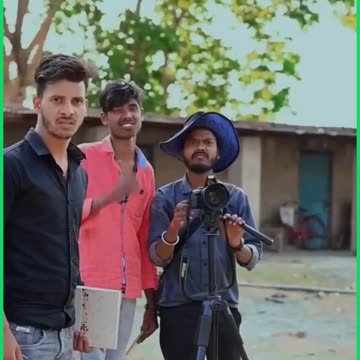 The actor is in tears اداکار ایسا کے پھاڑ کے رکھدے