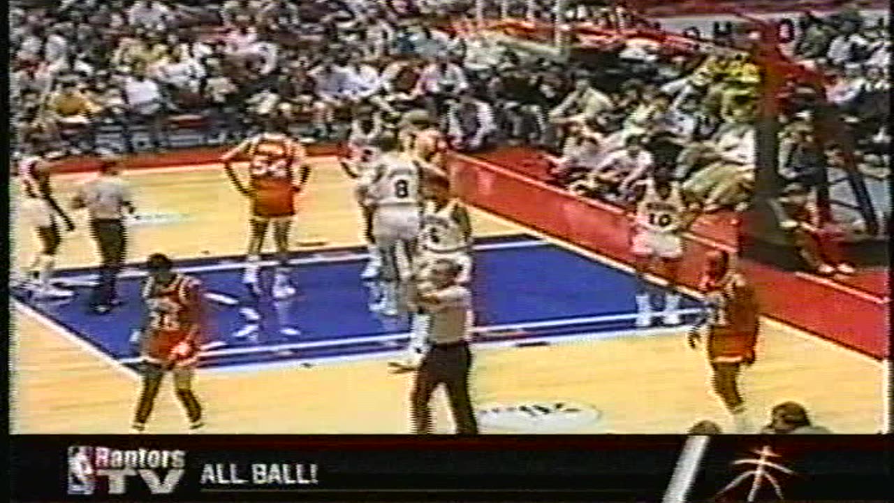 Le 1 er match en carrière de Charles Barkley dans la NBA