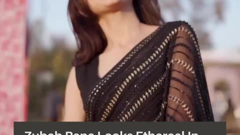 Zubab Rana Looks Ethereal In Gorgeous Black Saree