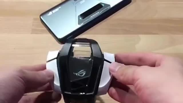 Unboxing the ROG phone 6d ultimate