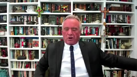 RFK JR on politicians being controlled by banks and pharma