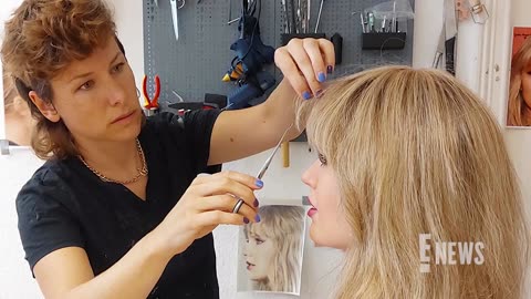 Taylor Swift and Ed Sheeran Wax Figures REVEALED and the Internet is Divided! | E! News
