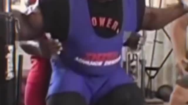 Ronnie Coleman #ronniecoleman #roniecoleman #lightweight #lightweightbaby